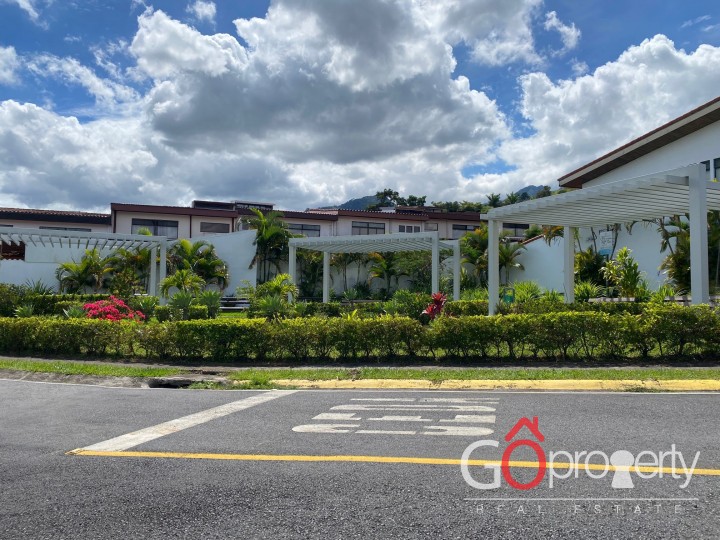 Venta de Lote en Residencial, Bello Horizonte, Escazu